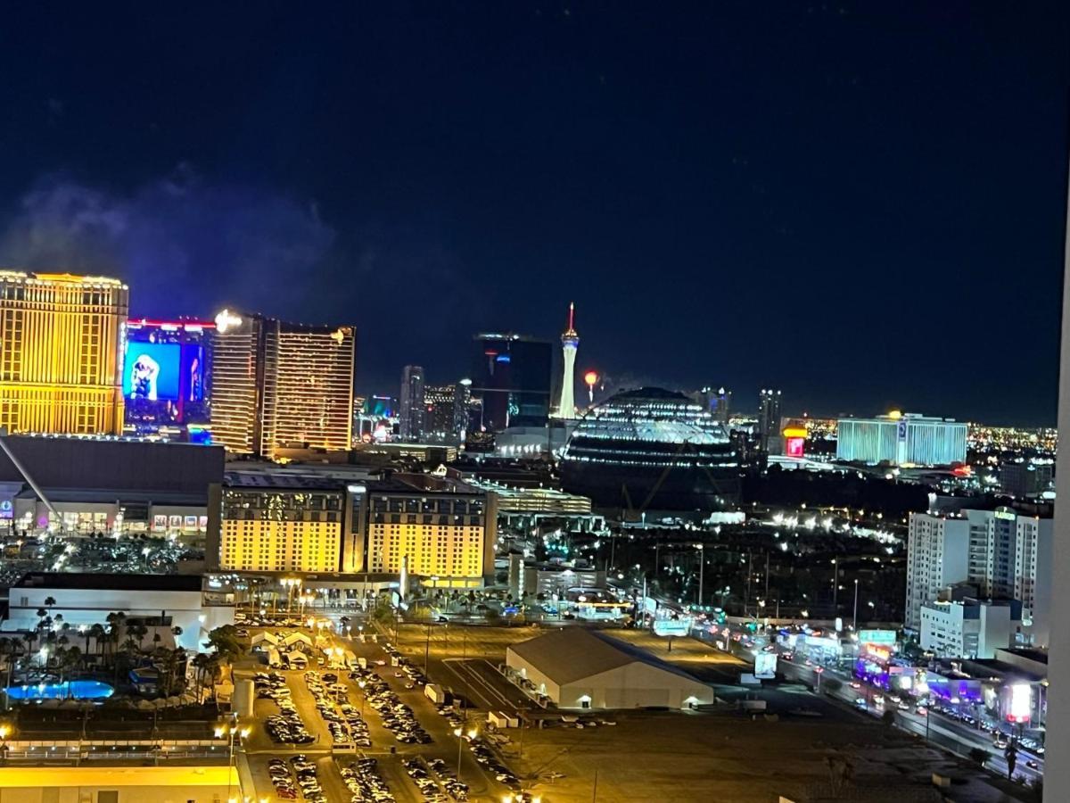 Balcony Suite Strip View Las Vegas Esterno foto